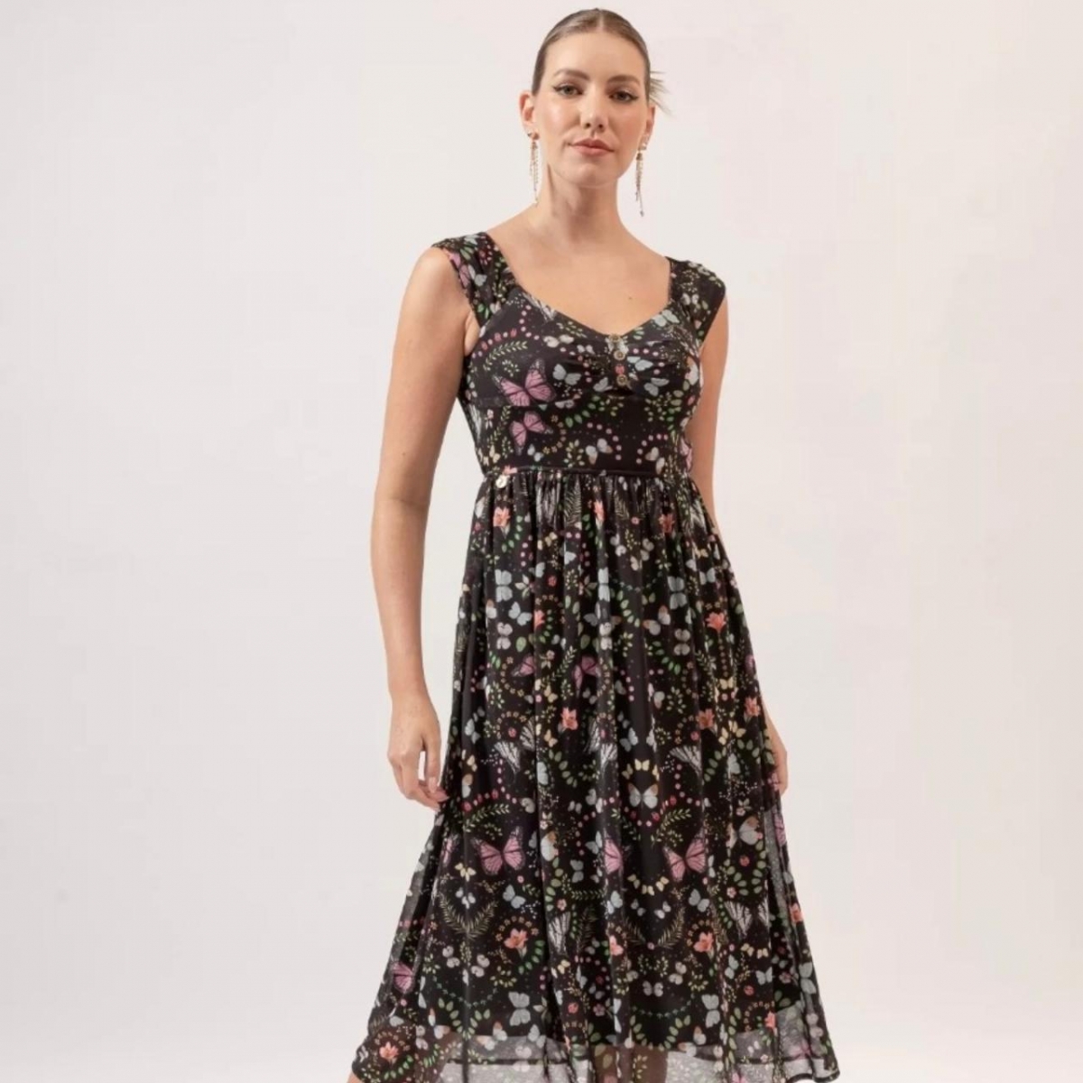 VESTIDO MIDI VOO NOTURNO TAM M REF. 082447000202