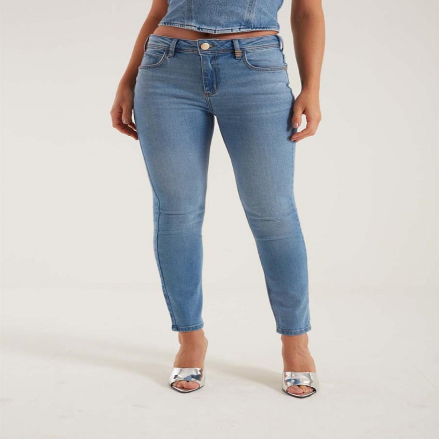 CALÇA JEANS MICHELE TAM 38 REF. 7900112921367