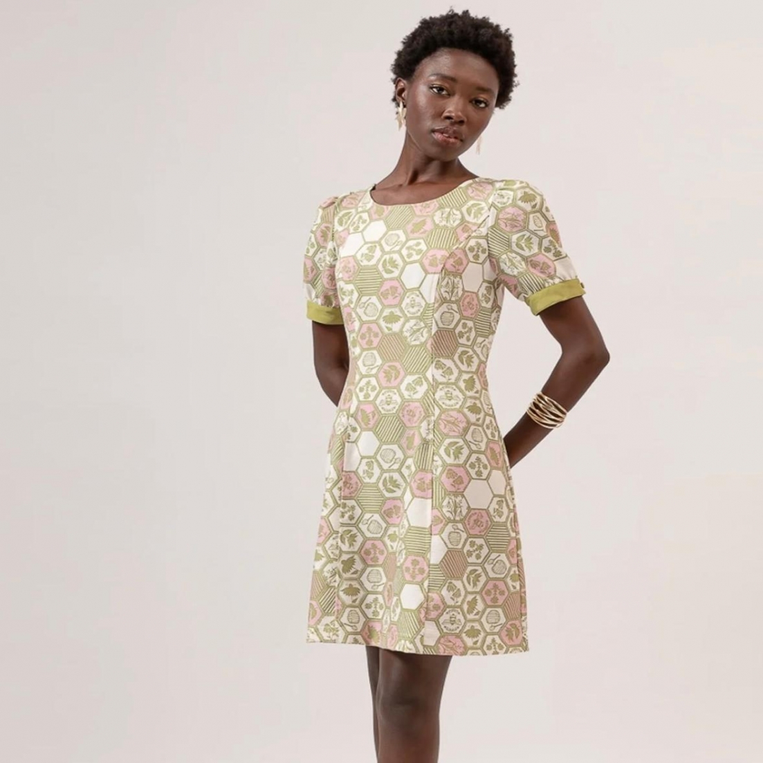 VESTIDO ABELHA RAINHA M REF. 082515004502